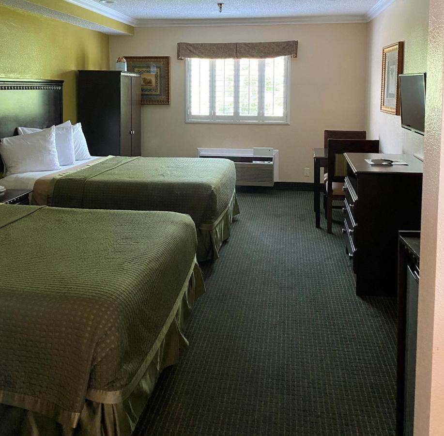 Travelodge By Wyndham Chatsworth Los Angeles Eksteriør bilde