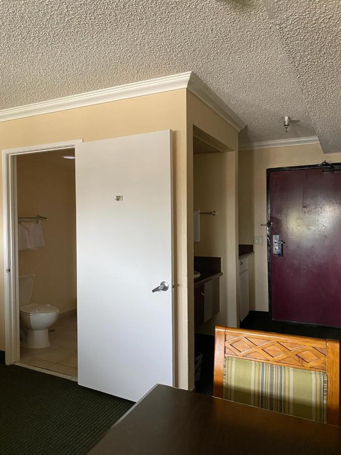 Travelodge By Wyndham Chatsworth Los Angeles Eksteriør bilde