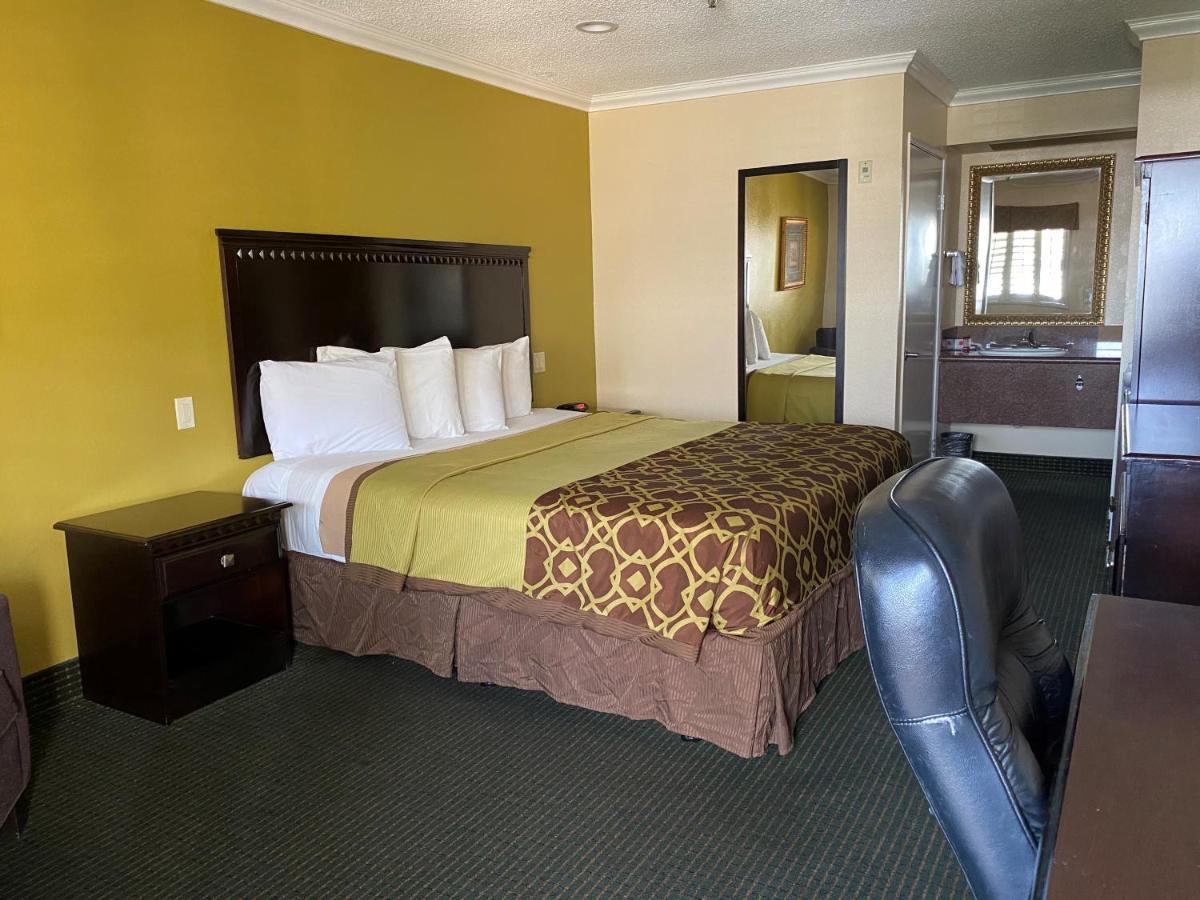 Travelodge By Wyndham Chatsworth Los Angeles Eksteriør bilde