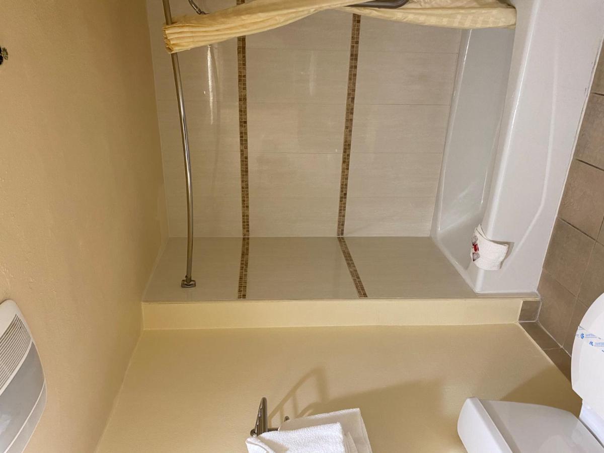 Travelodge By Wyndham Chatsworth Los Angeles Eksteriør bilde