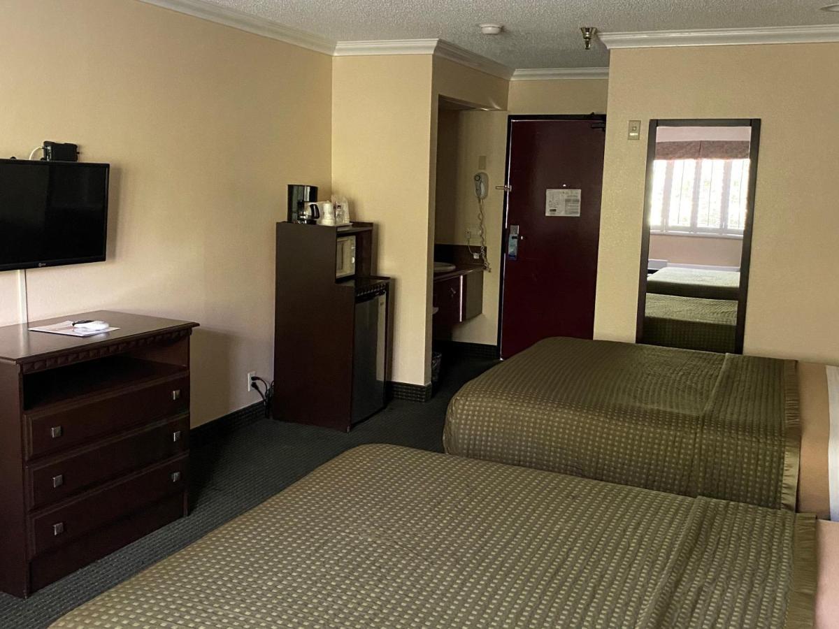 Travelodge By Wyndham Chatsworth Los Angeles Eksteriør bilde