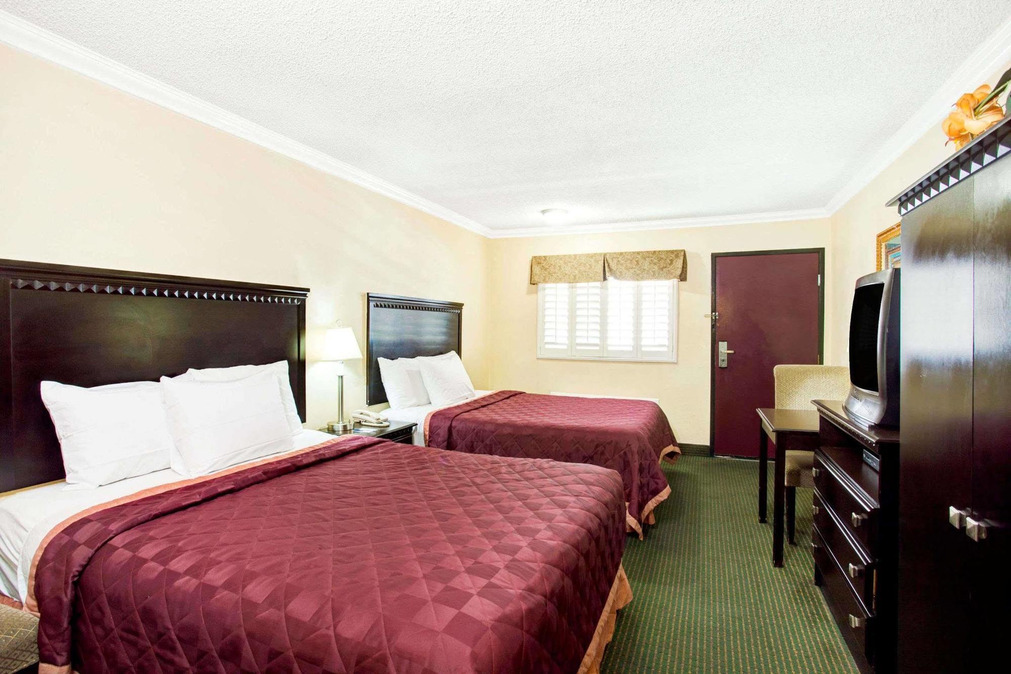 Travelodge By Wyndham Chatsworth Los Angeles Eksteriør bilde